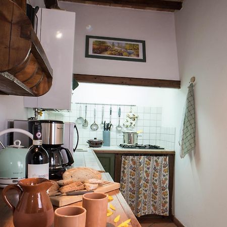 Sweet home, la casa del piccolo borgo Lano Exterior foto